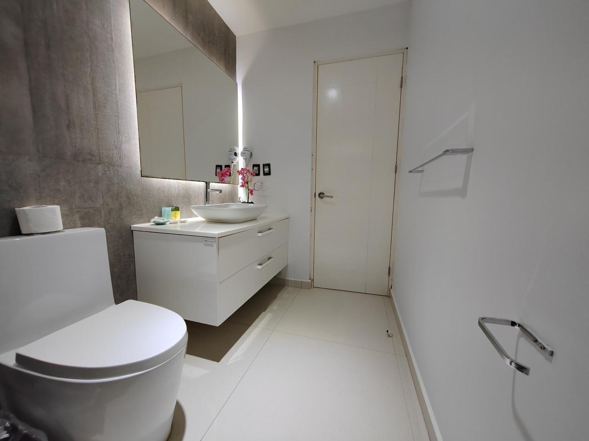 Centrally Located Apartments Steps Away From 5Th Avenue And The Beach! By.Yeah Playa del Carmen Buitenkant foto