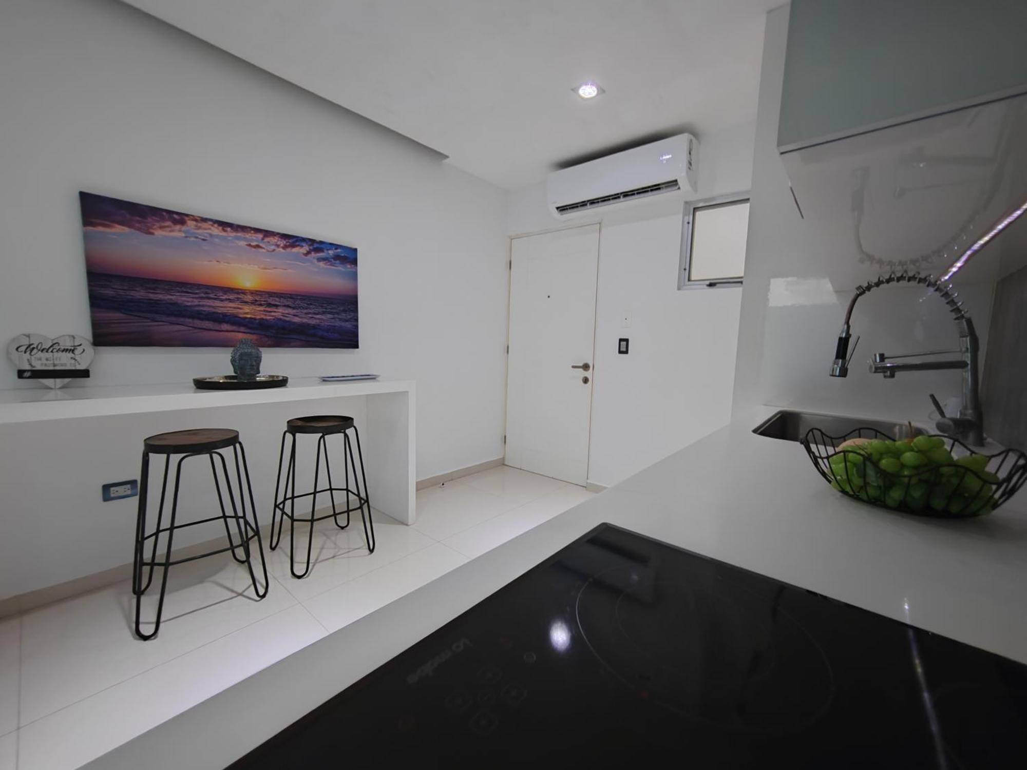 Centrally Located Apartments Steps Away From 5Th Avenue And The Beach! By.Yeah Playa del Carmen Buitenkant foto